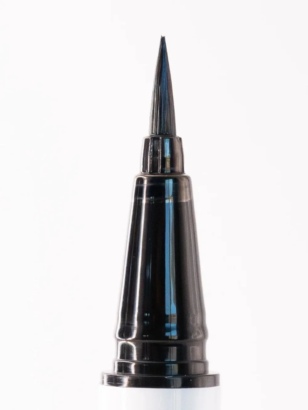 LAILA ROSE • NECTAR NOIR EYE LINER - BLACK